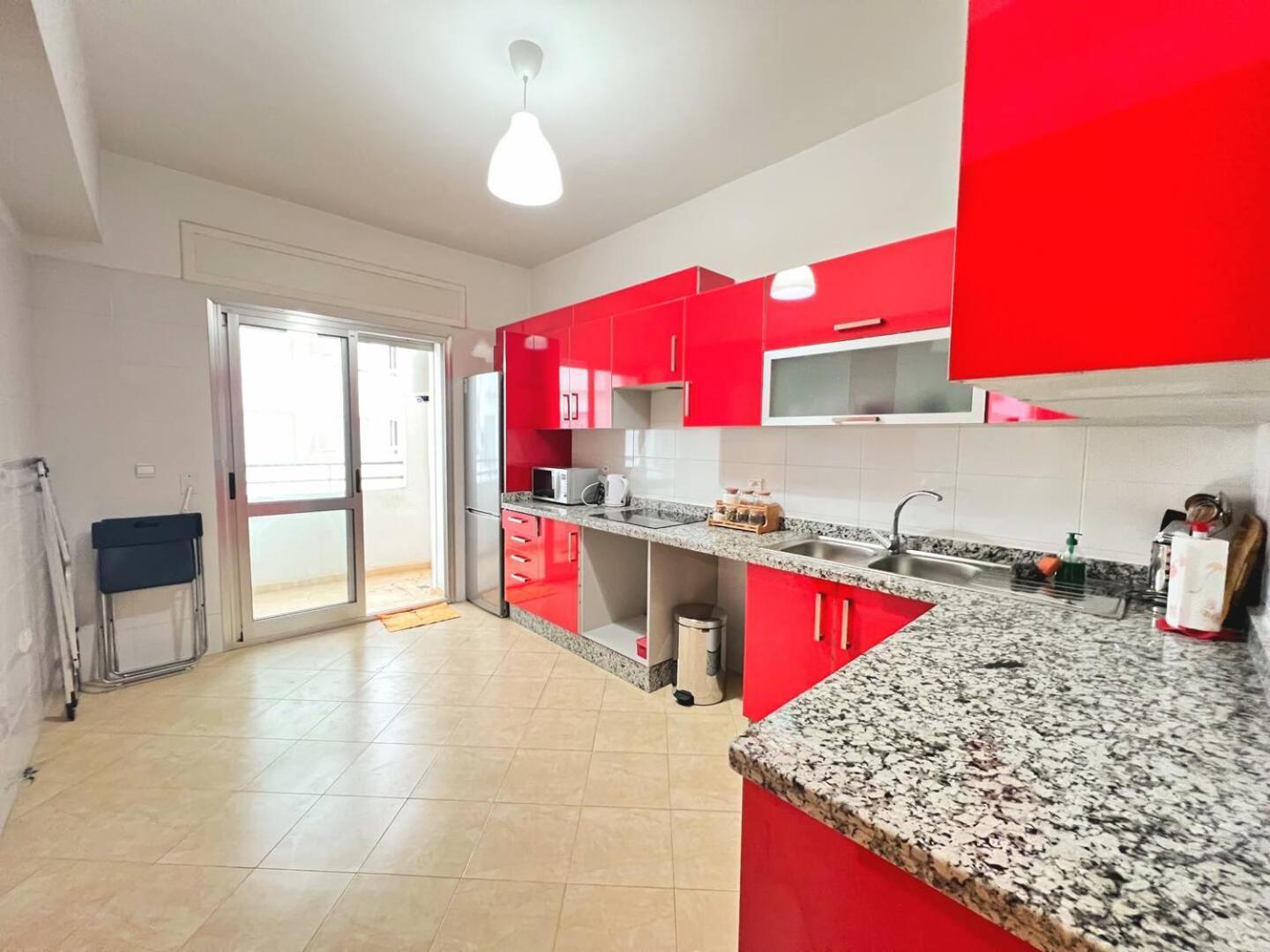 Cosy & Convenient 2-Bed Apartment In Playa แทนเจียร์ ภายนอก รูปภาพ